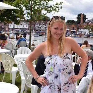 Meet your Posher, Catherine